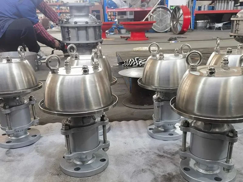 All-weather tank breathing valve