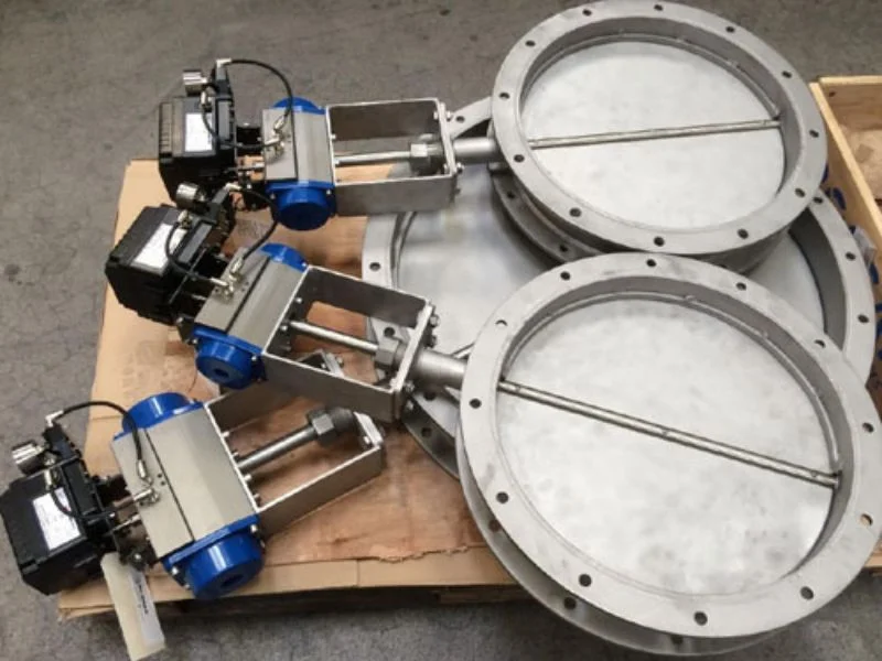High-temperature butterfly damper