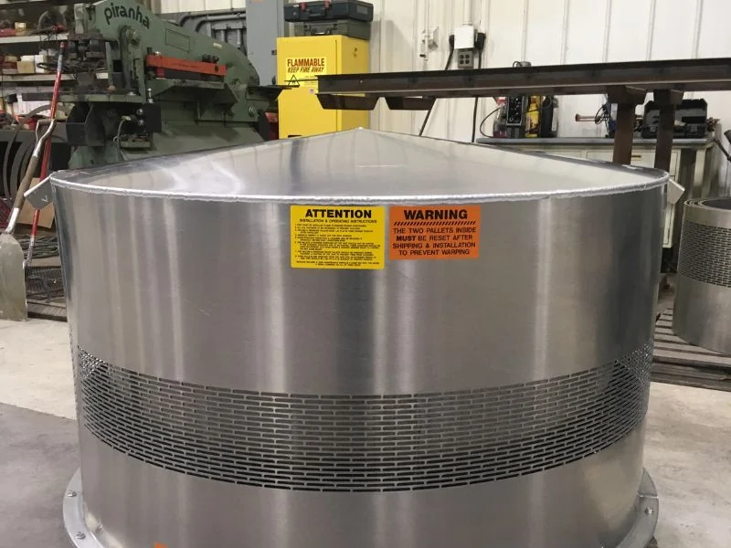 Pressure vacuum conservation vent