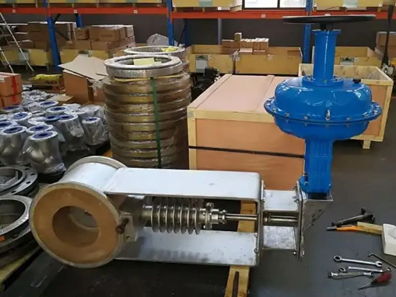 High temperature damper for cement plant