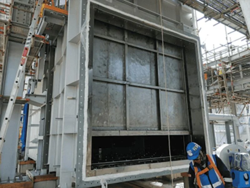 Industrial gas guillotine damper