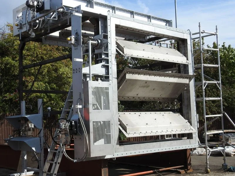 Louver diverter damper