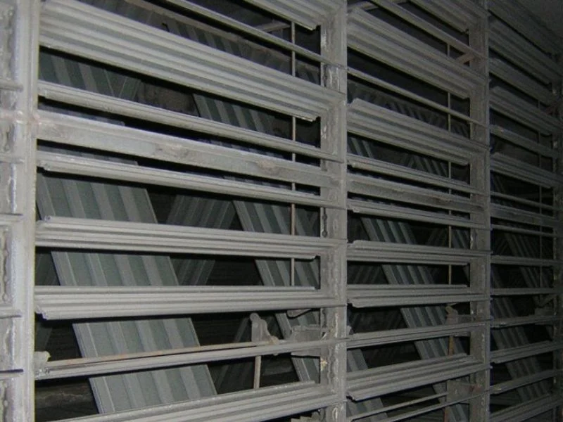 Parallel-blade air damper